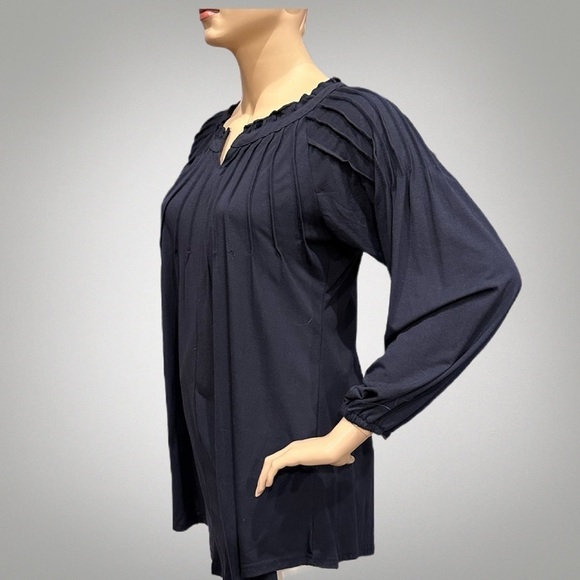 Reborn Pin-Tuck Tunic Size 1X Navy Blue Long Sleeves Shirttail, Notched Neck NWT - Picture 3 of 15